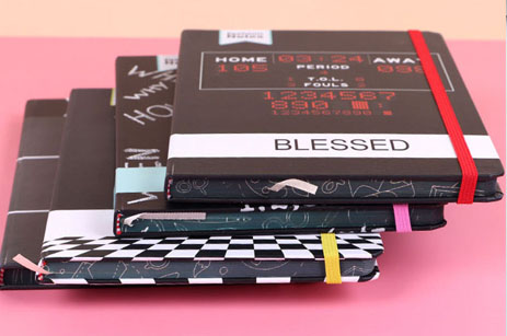 Cuaderno de cuaderno pequeño con bobina fresca